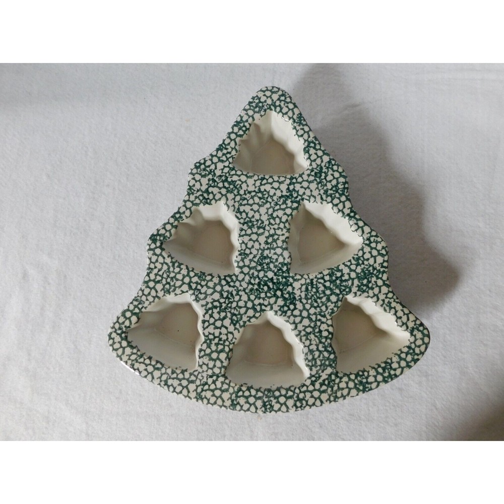 Christmas Holiday Ceramic Bakeware 6 Tree Mold